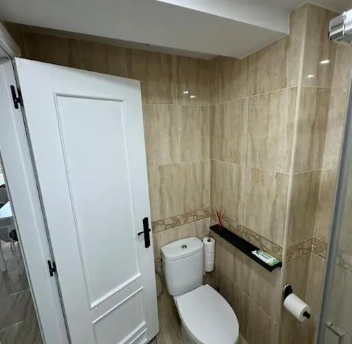 Nogalera Center With A Stunning Terrace Apartment