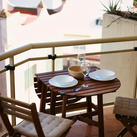 Nogalera Center With A Stunning Terrace Torremolinos